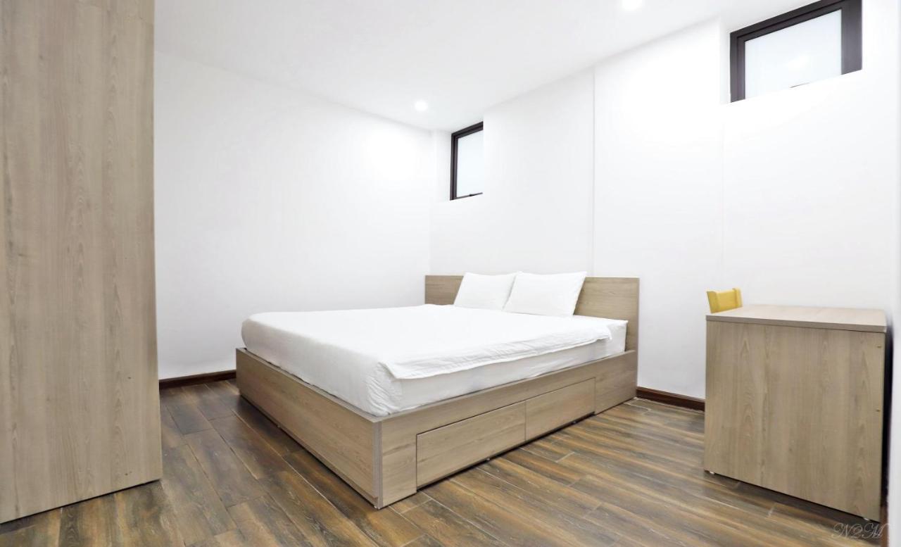 Luxe Paradise Residence 19 To Ngoc Van Hanoi Bagian luar foto
