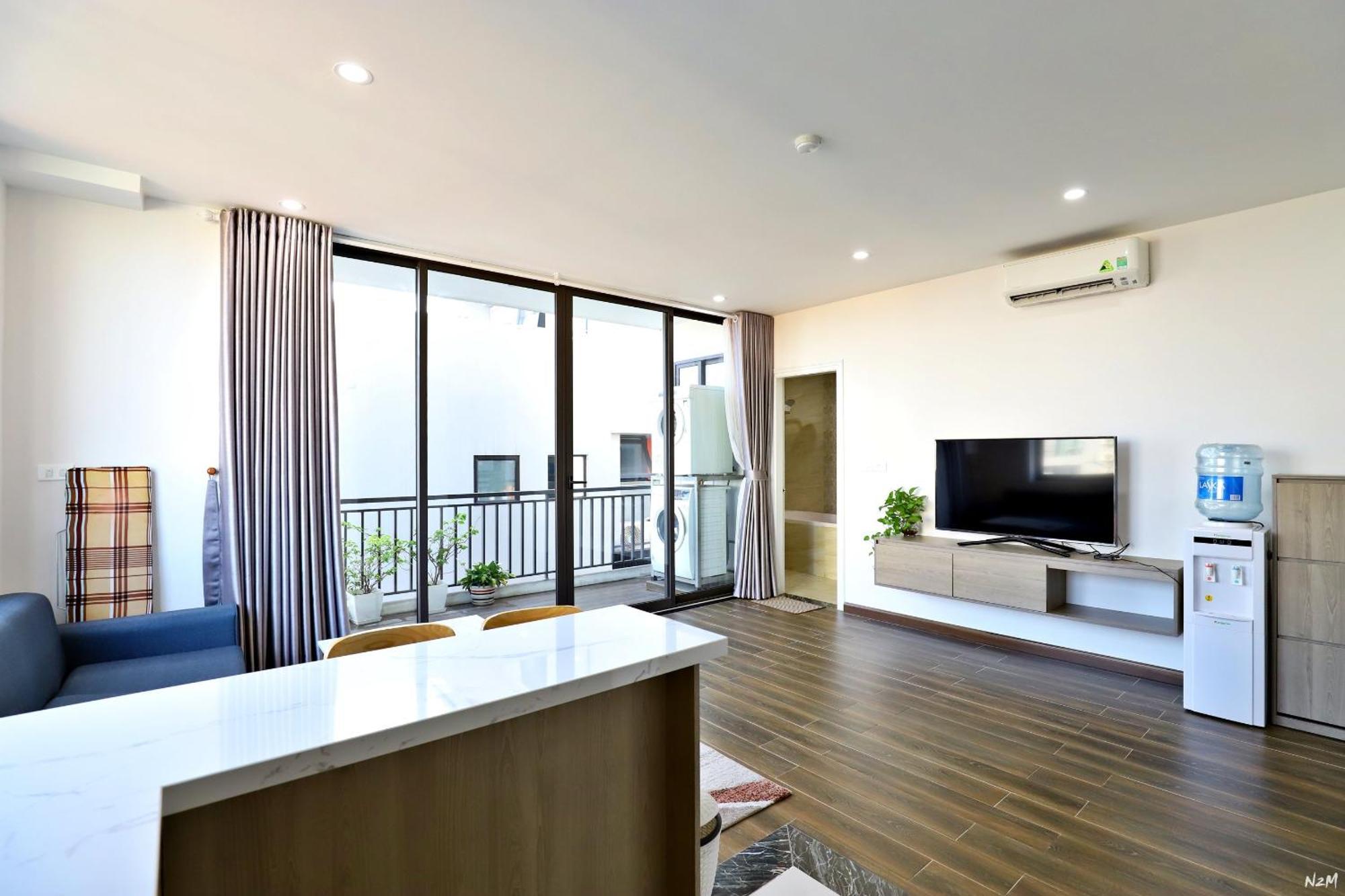 Luxe Paradise Residence 19 To Ngoc Van Hanoi Bagian luar foto